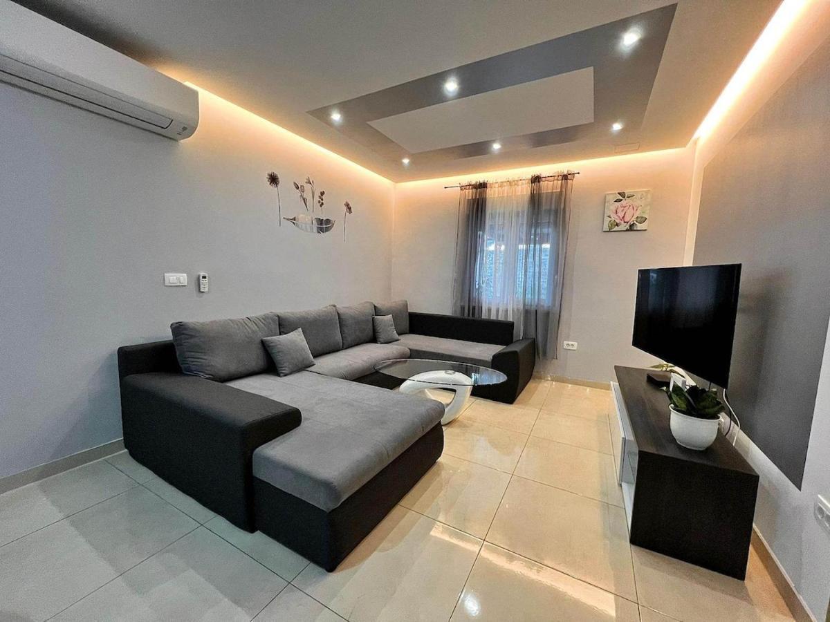 Holiday Home Gamaliel Kastela Exterior photo